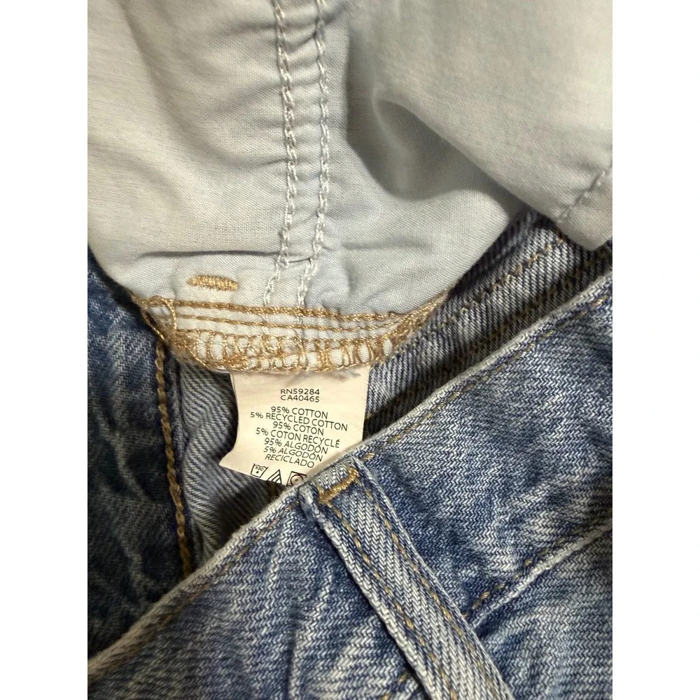 The Children's Place Girl's Midi Long Jean Shorts Light Wash Size 8 Distressed